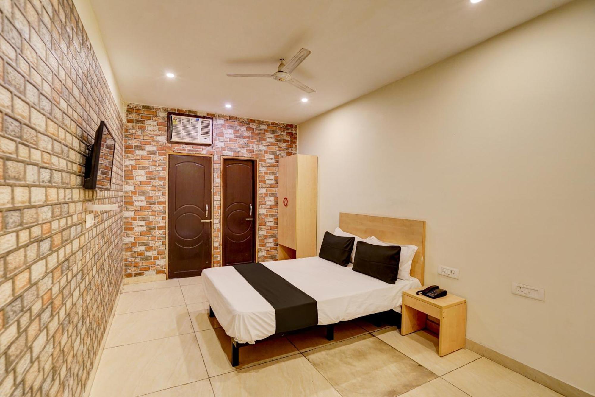 Hotel O Blue Vibes Мератх Экстерьер фото